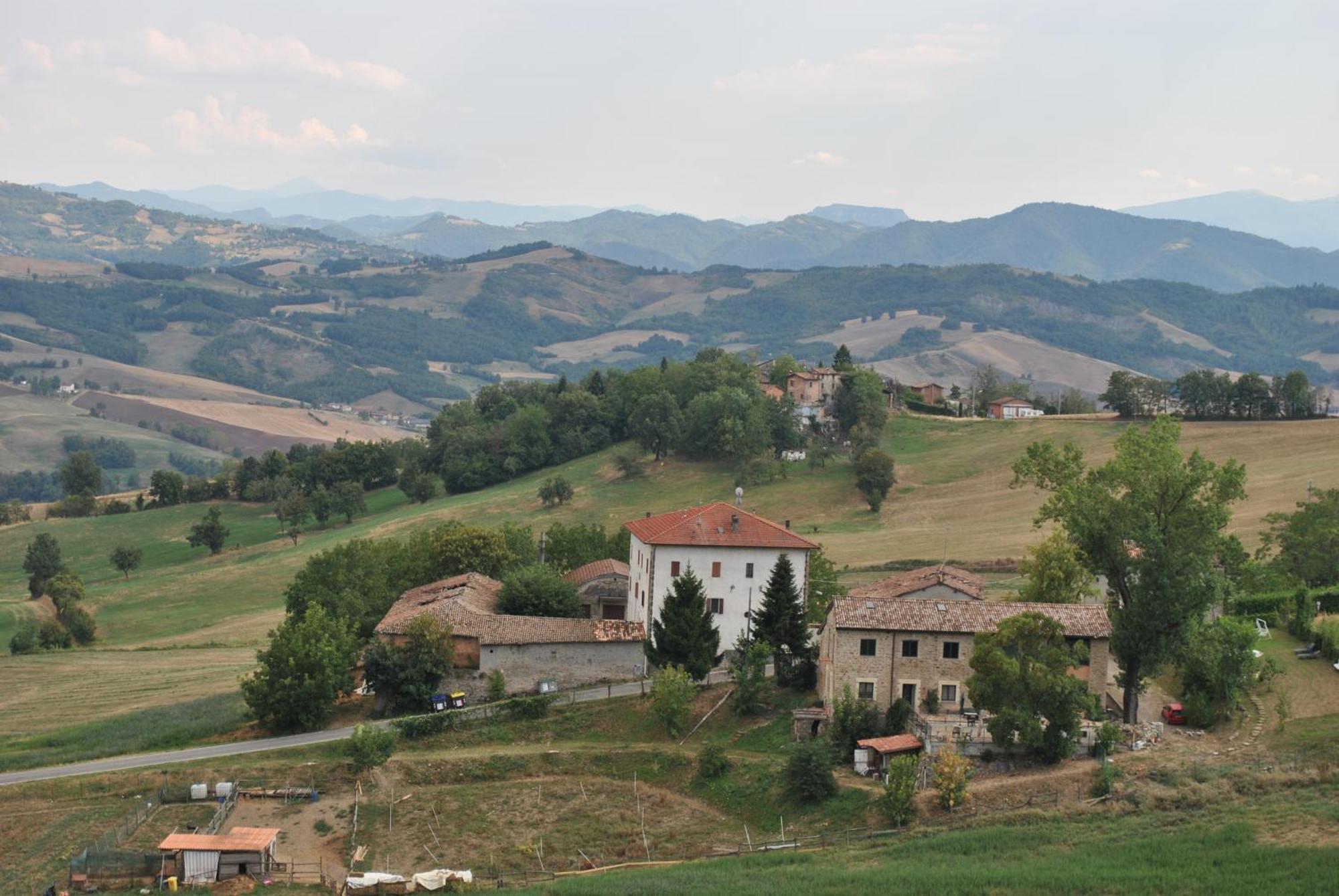 Agriturismo Petrarosa Neviano degli Arduini Ngoại thất bức ảnh